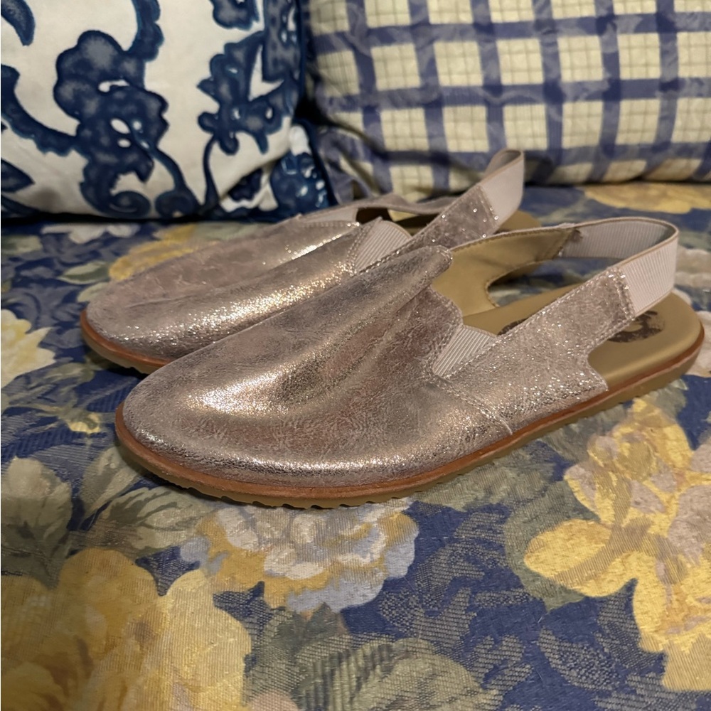 Sorel rose gold  Mules with Metallic Finish